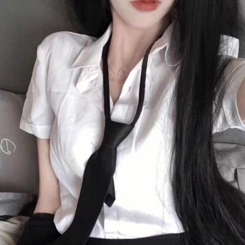 冲浪美眉